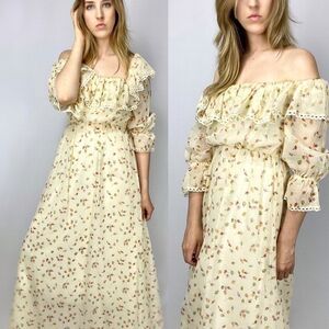 1970s NWT cold shoulder ruffle leaf pattern Prairie dress! Boho festival dress.